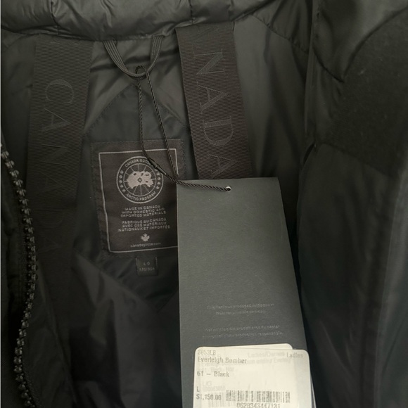 Canada Goose Everleigh Bomber jacket! - Picture 4 of 12